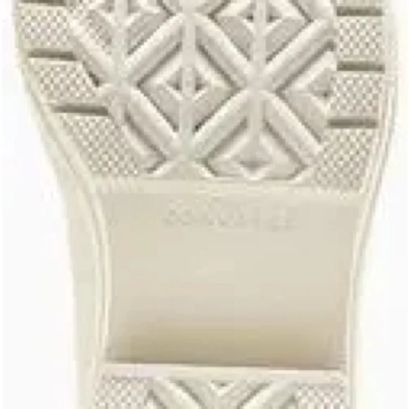 Chuck 70 De Luxe Heel Platform Metal Rings NWT Women 6.5 fits like 7 - Picture 7 of 9